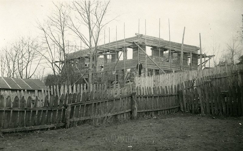 KKE 4076-1.jpg - Dom rodzinny (Kowieński dom - w tym domu było przedszkole). Kowno, lata 30-te XX wieku.